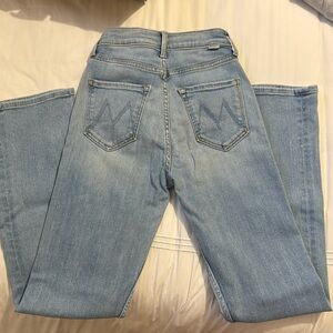 Amazing condition MOTHER sz 23 High Waisted Rider Skimp straight leg jeans